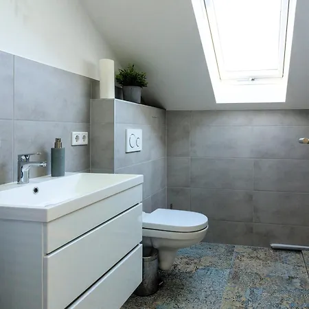 Appartement Aufhausen - Sternengucker-wohnung Im 5-seen-land *